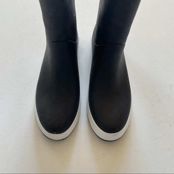 Cole Haan Air Devyn rain boots size 7 - Picture 7 of 9